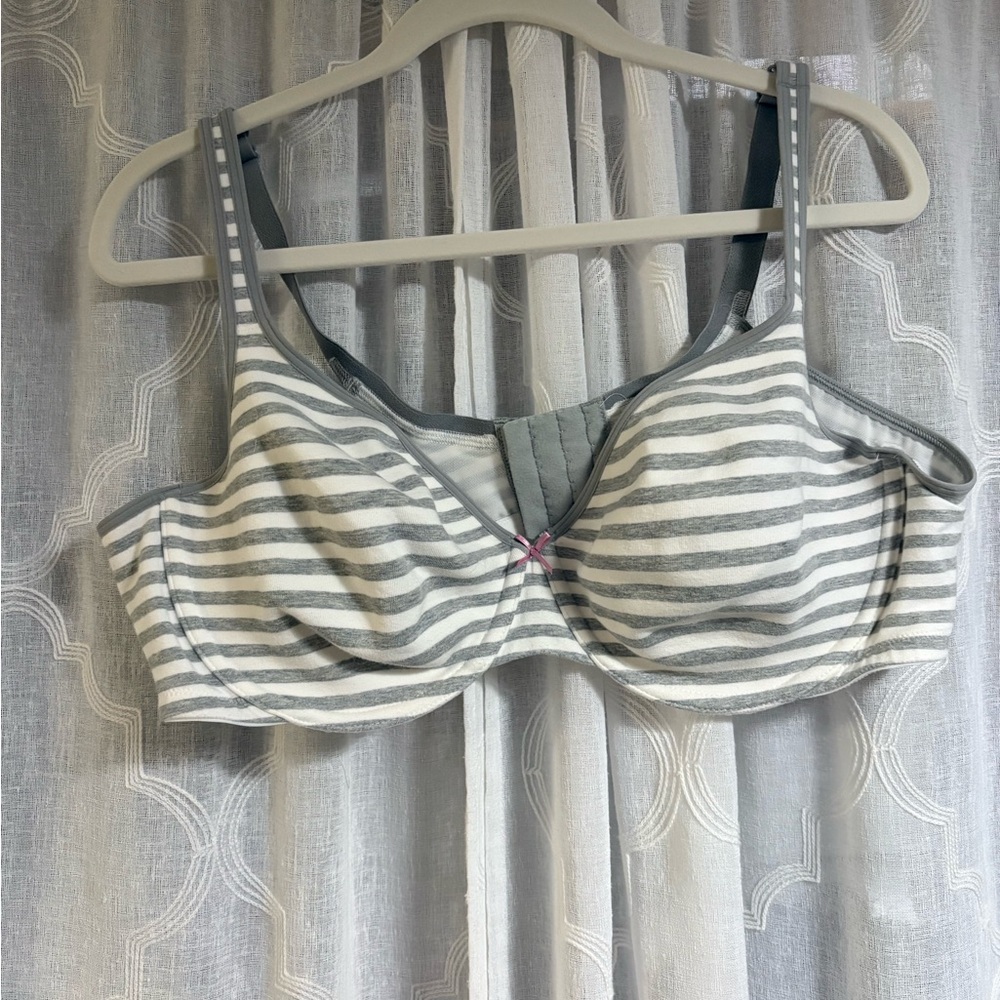 Cacique Full Coverage Bra 46C Cotton Blend Lined Underwire Adjustable Gray White